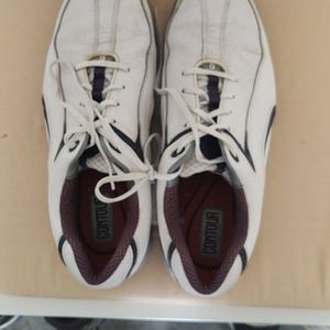 Mens golf shoes